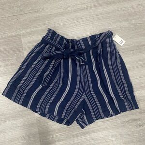 Gap linen shorts